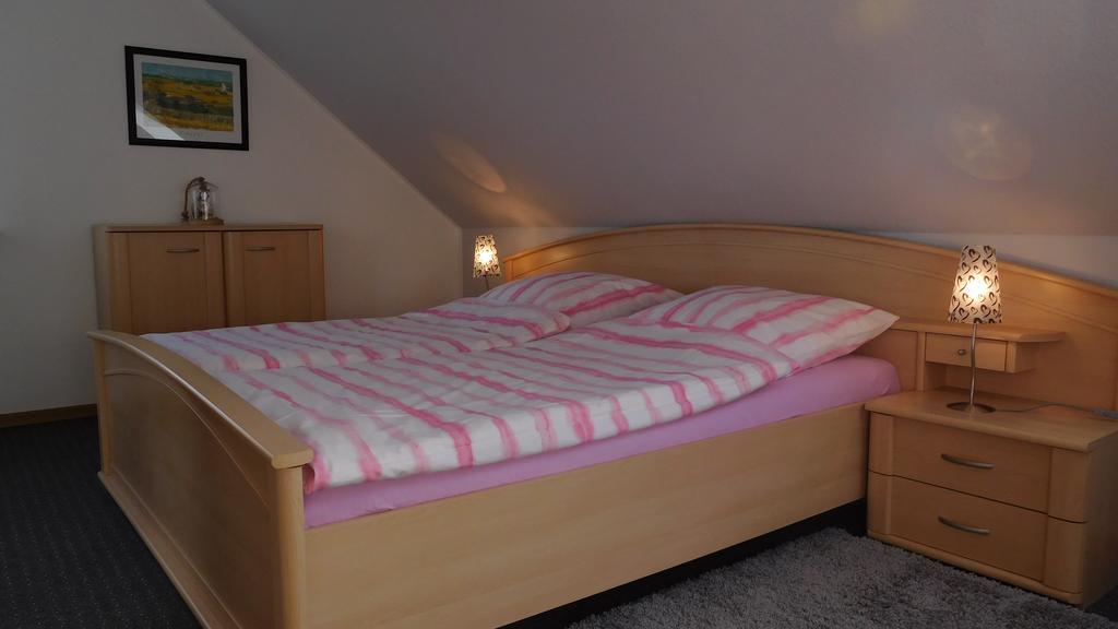 Ferienwohnung Familie Huebner Lübeck Exteriör bild
